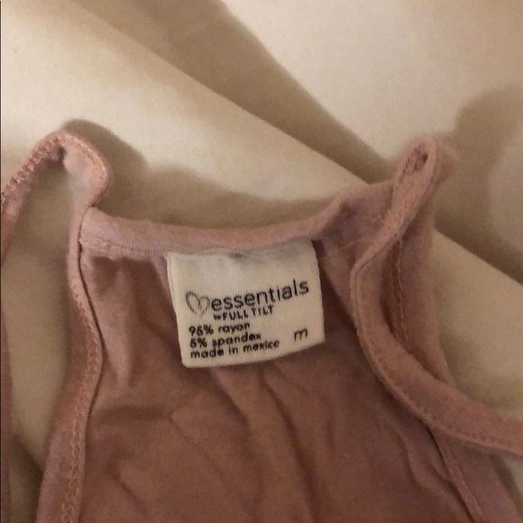 halter tops - Picture 3 of 3